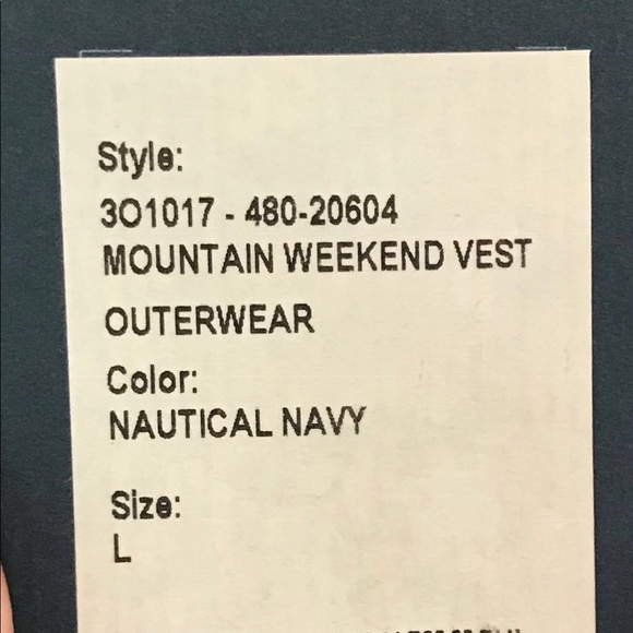 COPY - NWT Youth Vineyard Vines Weekend  Vest Siz… - Picture 4 of 6